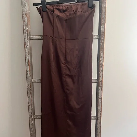 Bardot Strapless Brown Dress - Picture 8 of 8